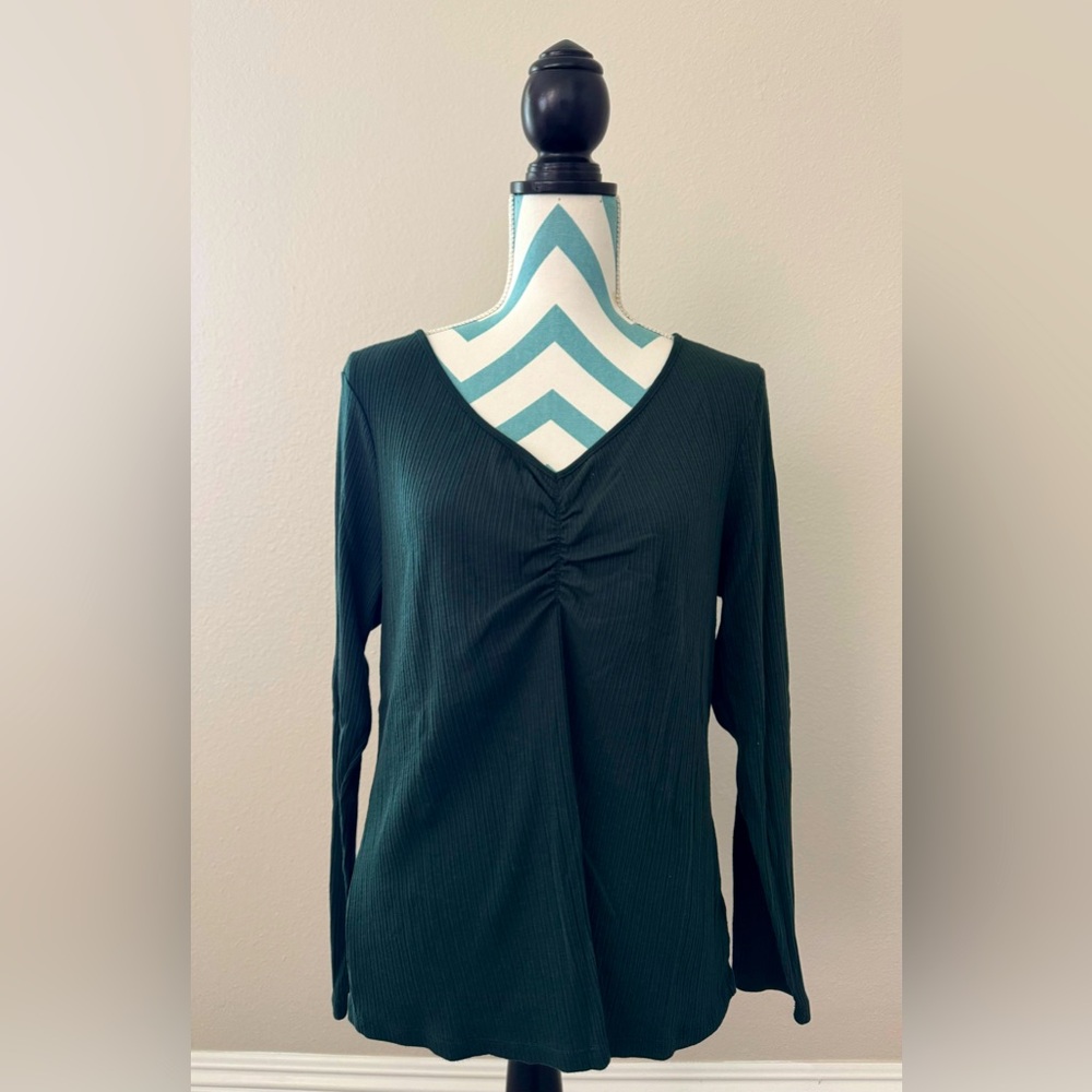 Old Navy Cinched Front V-Neck